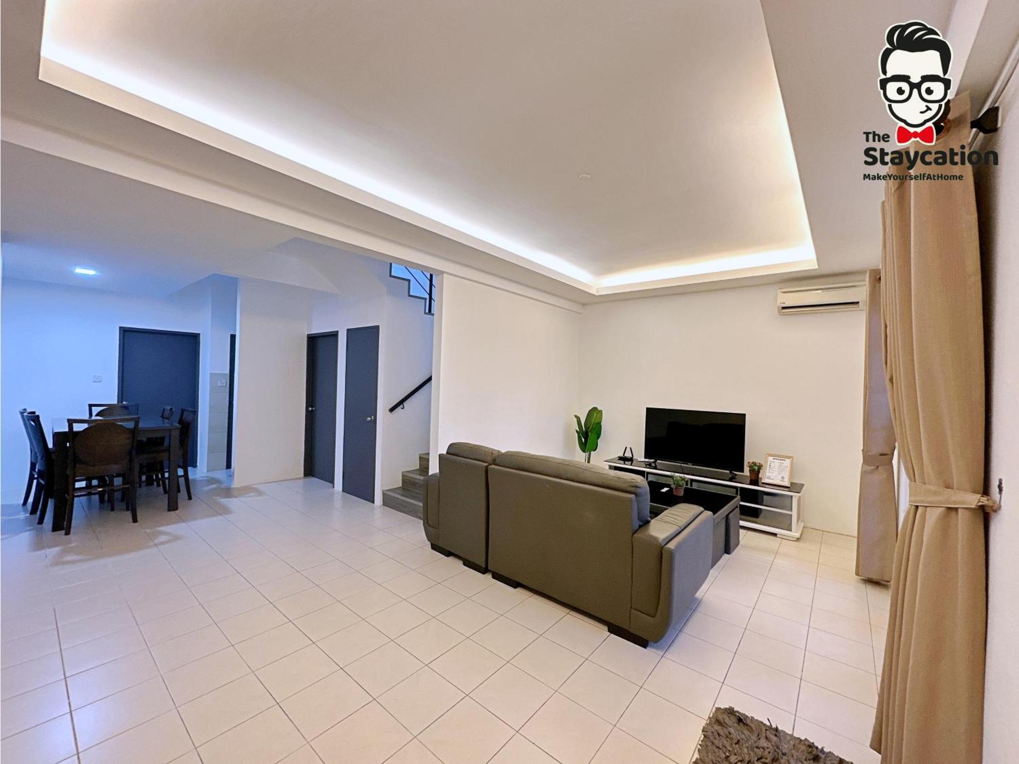 Staycation Homestay 15 Kch City Mall Landed House Kuching Dış mekan fotoğraf